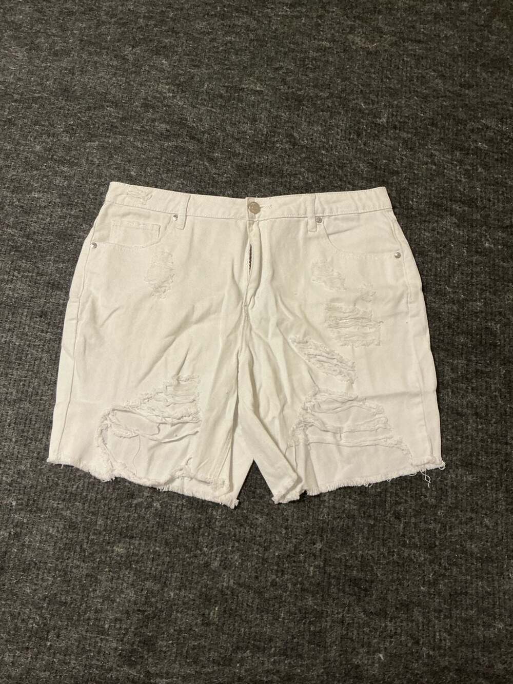 Madden Nyc Denim Shorts Womens Size 13 White Distressed Raw Hem